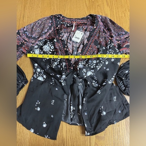 Free People Run Free Boho Tunic Top in Night Combo Sz S - Picture 3 of 6